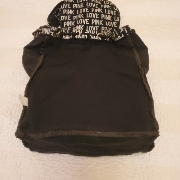 Backpack 🎒 - Picture 3 of 4